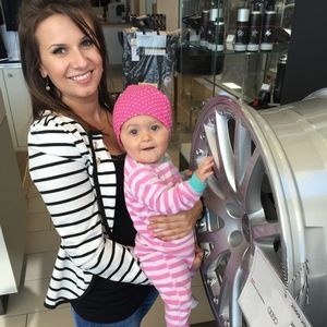 Meet your Posher, Maya